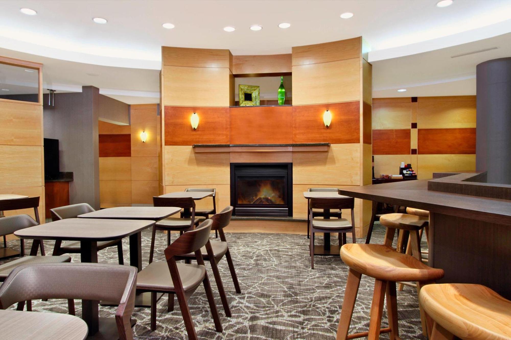 Springhill Suites Phoenix Glendale Sports & Entertainment District Экстерьер фото
